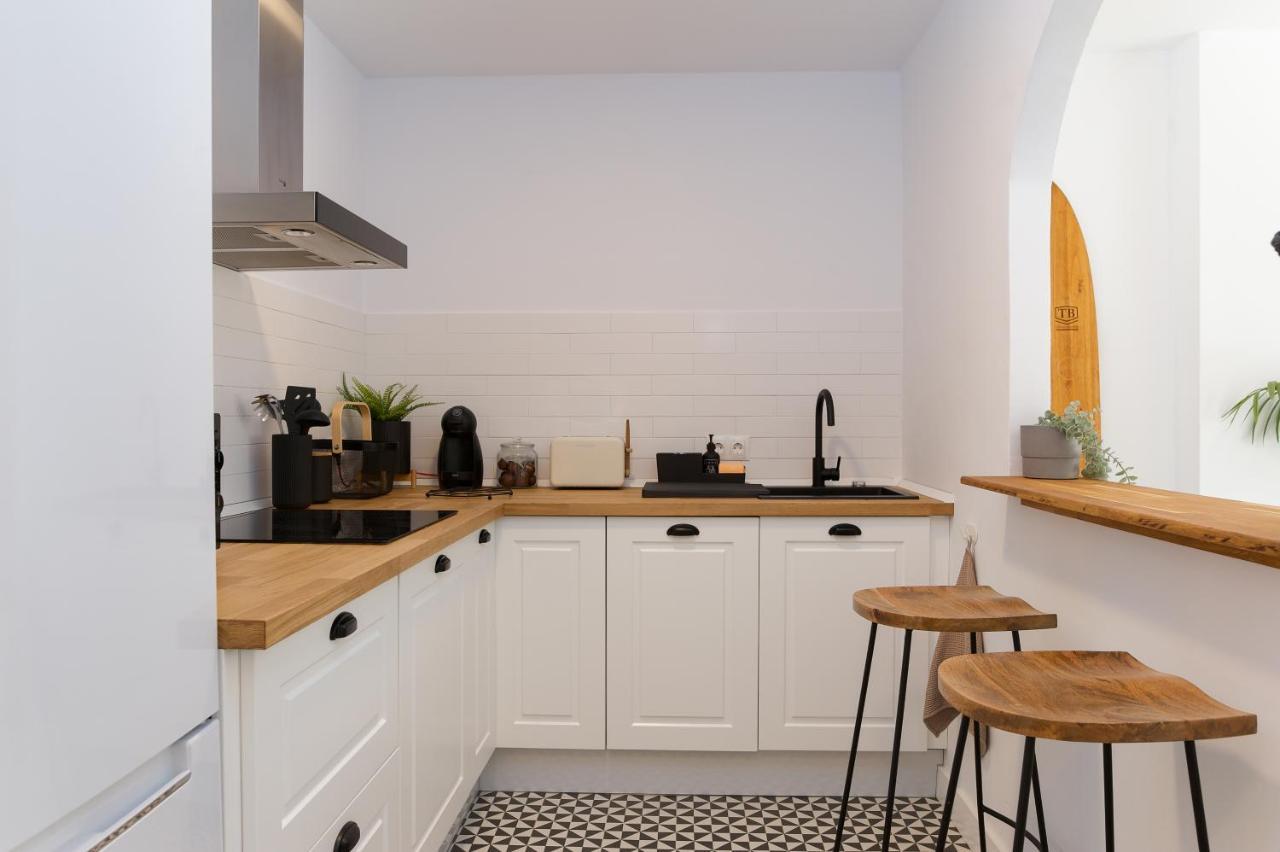 Surf Apartment - Wifi - Parking - Swimming Pool - Patio - Garden 타리파 외부 사진