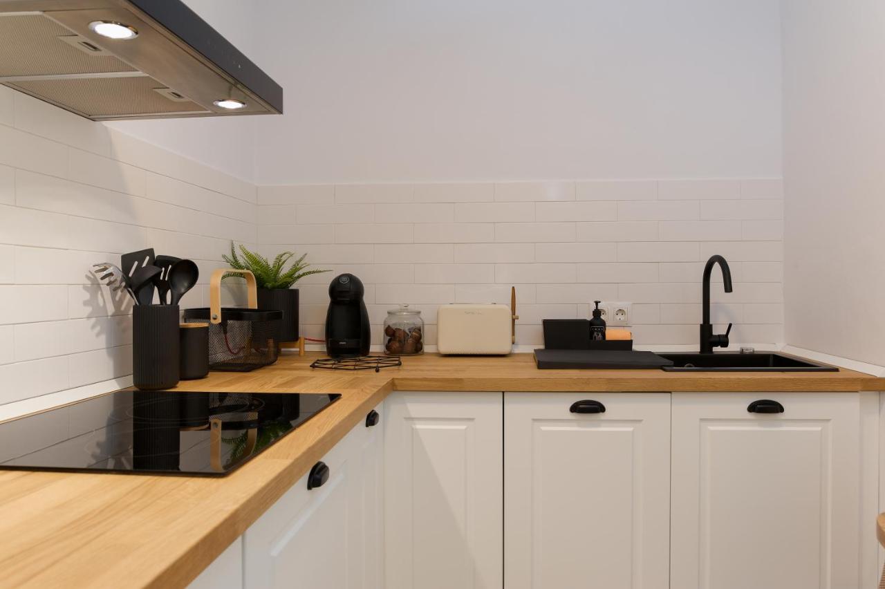 Surf Apartment - Wifi - Parking - Swimming Pool - Patio - Garden 타리파 외부 사진
