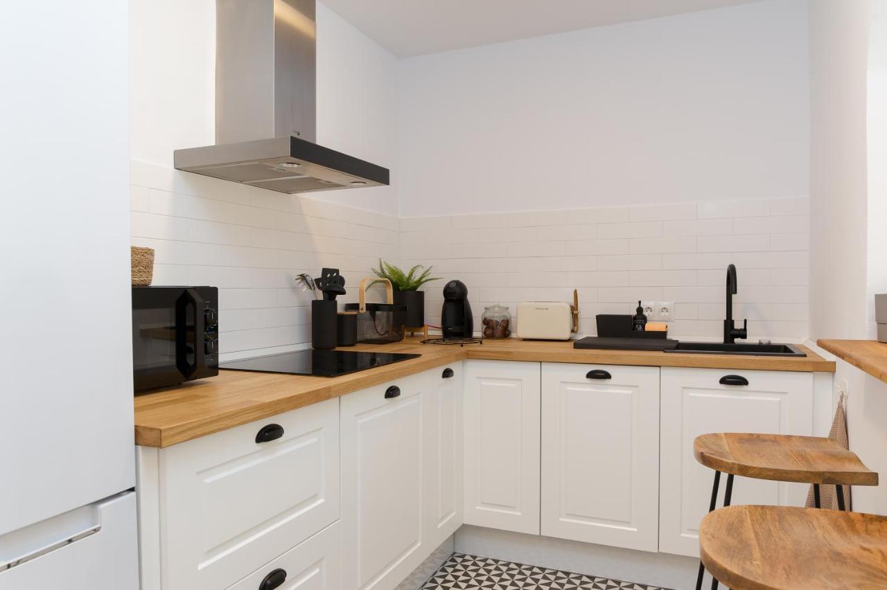 Surf Apartment - Wifi - Parking - Swimming Pool - Patio - Garden 타리파 외부 사진